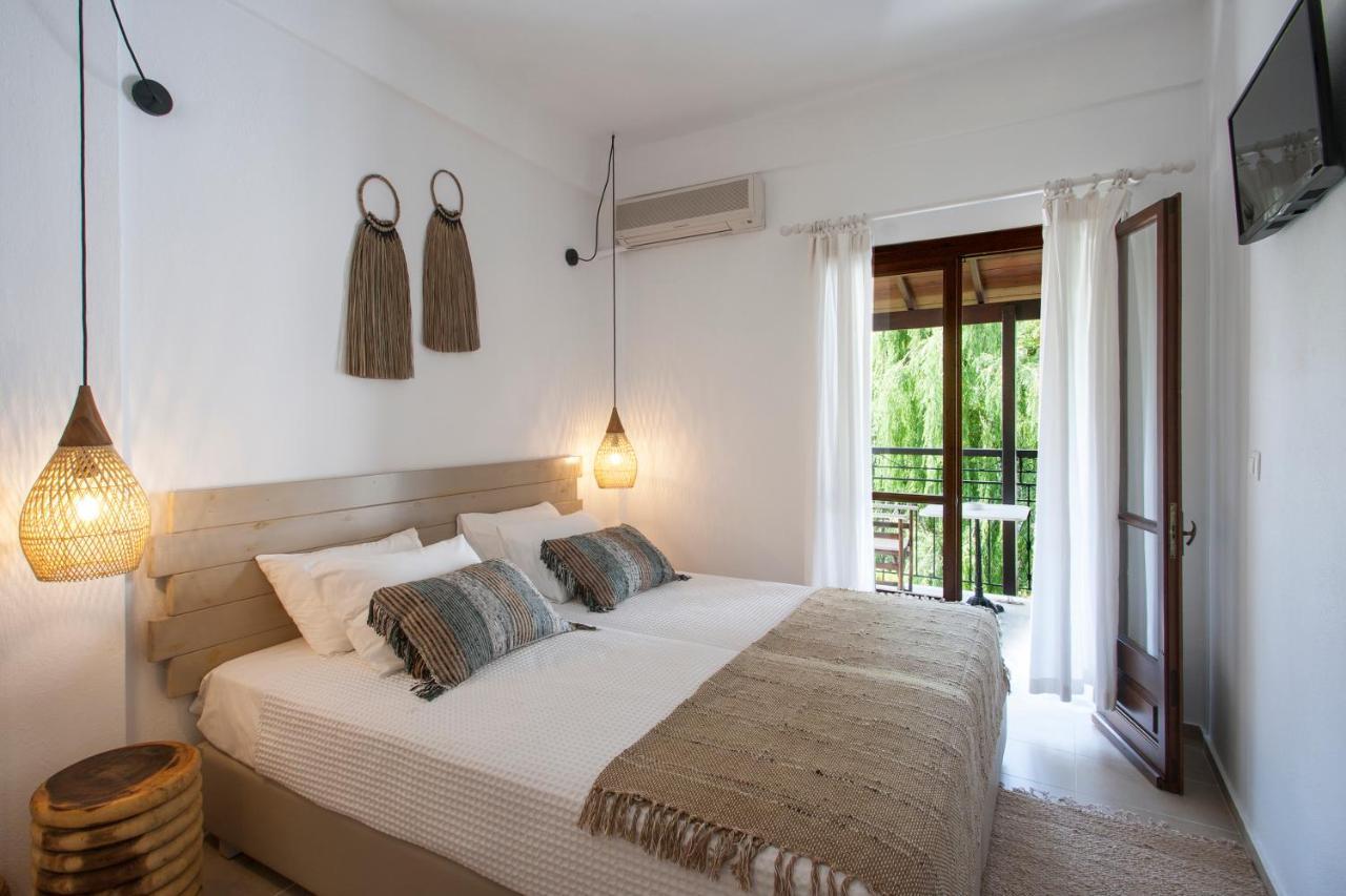 Paris Studios & Apartment Agia Paraskevi  Ngoại thất bức ảnh
